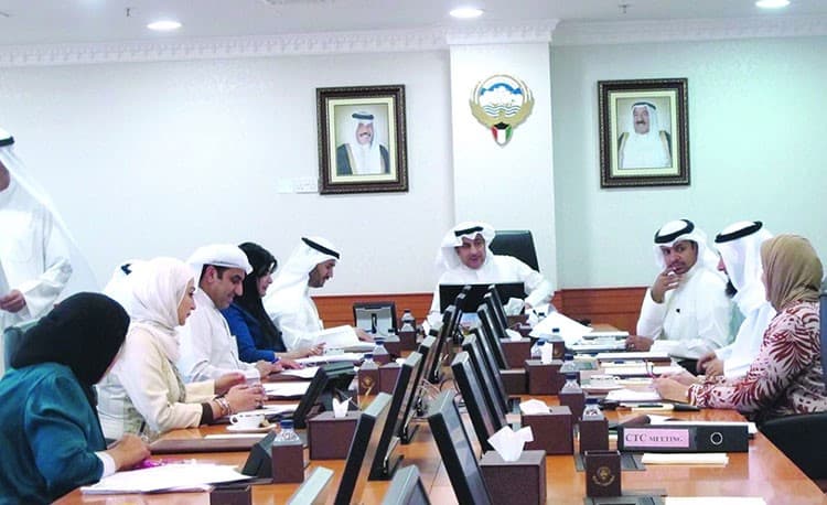 تجديد شهادة لجنة المناقصات المركزية