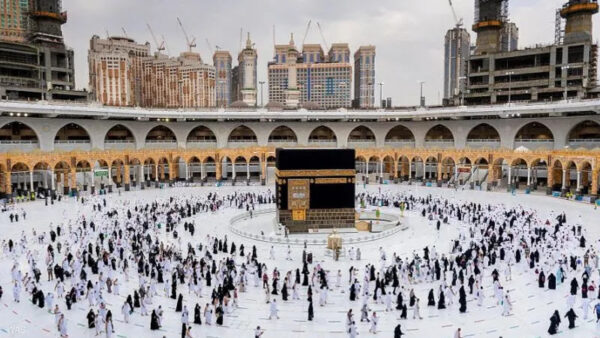 كيف تؤدي المرأة مناسك العمرة بالتفصيل؟ خطوات العمرة للنساء