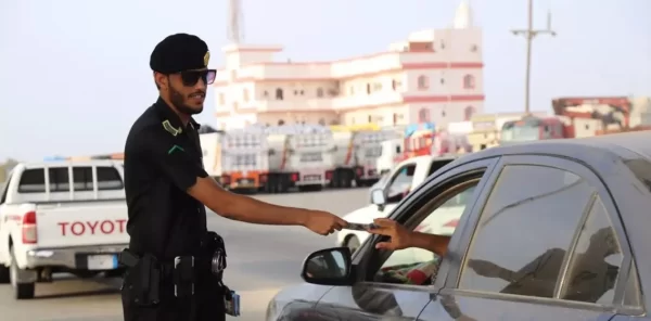 طريقة الاستعلام عن المخالفات المرورية برقم الهوية والإقامة عبر منصة أبشر