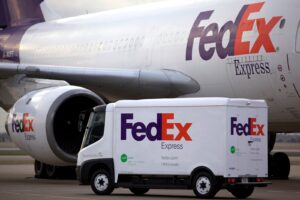 رقم فيدكس fedex للشحن الموحد الخط الساخن السعودي