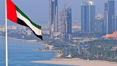 سبب ترحيل الموظفين خارج الإمارات