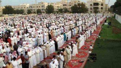 صلاة العيد جماعة أم فرد