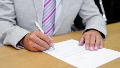 هل يحق لصاحب العمل تغيير العقد السعودي؟