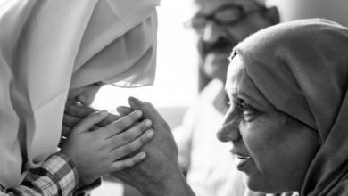 أبيات شعر عن الأم