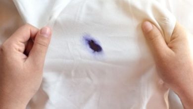 طريقة إزالة البقع من الملابس البيضاء
