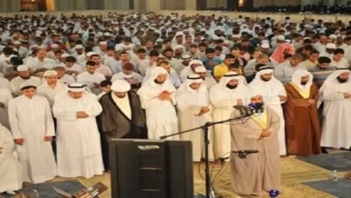 ما هو تفسير حلم إمامة الناس في الصلاة في المنام