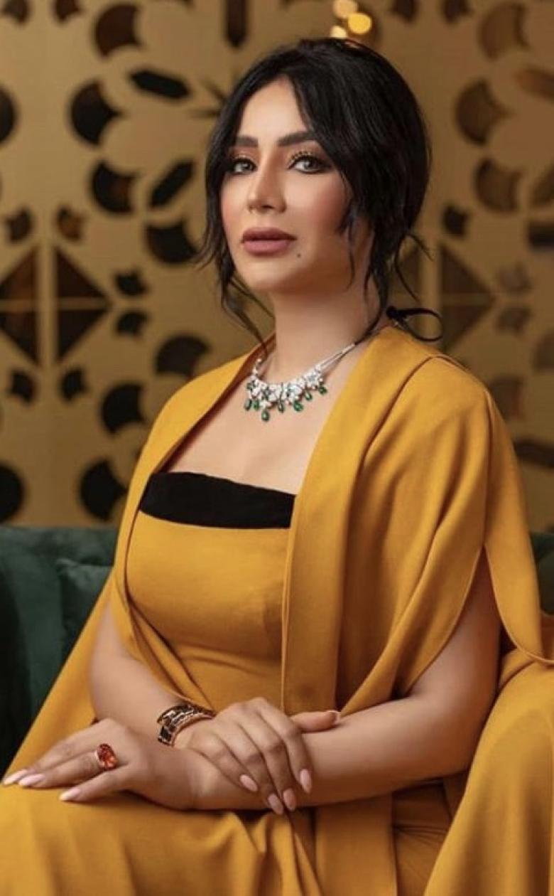 من هي لجين عمران